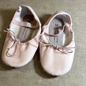 Freestyle Light Pink Kids Ballet Slippers